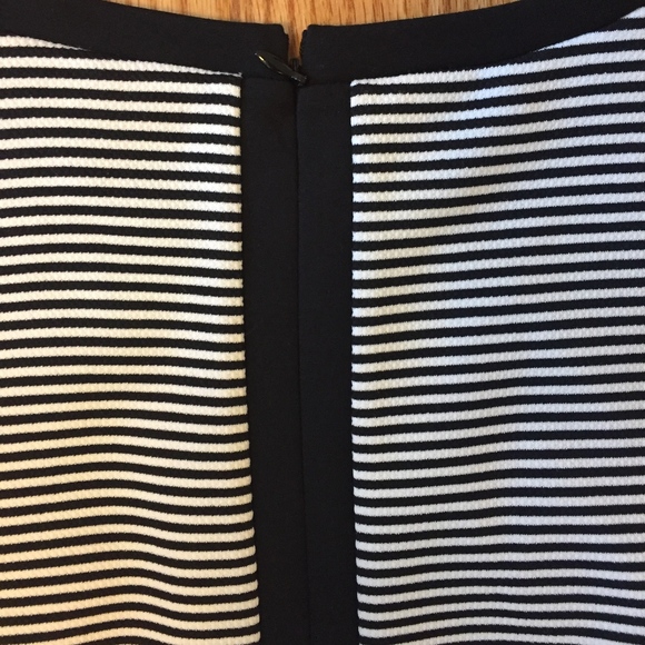 LOFT Black and White Fitted Striped Dress 10 - Picture 6 of 8